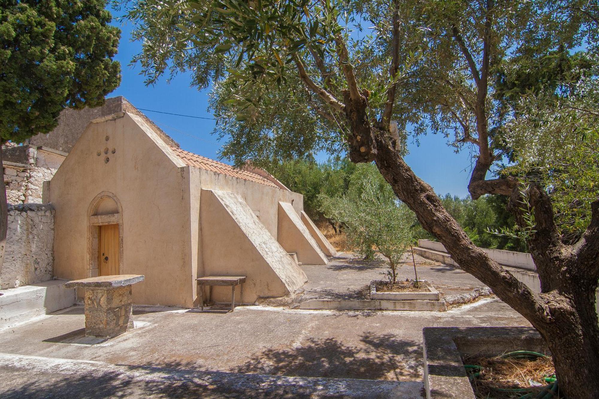 Villa Dio Petres Kroustas 외부 사진